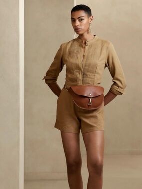 Banana Republic Women's Brown Shorts